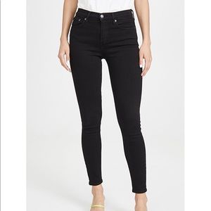 Agolde Sophie midrise black skinny jeans. Size 25